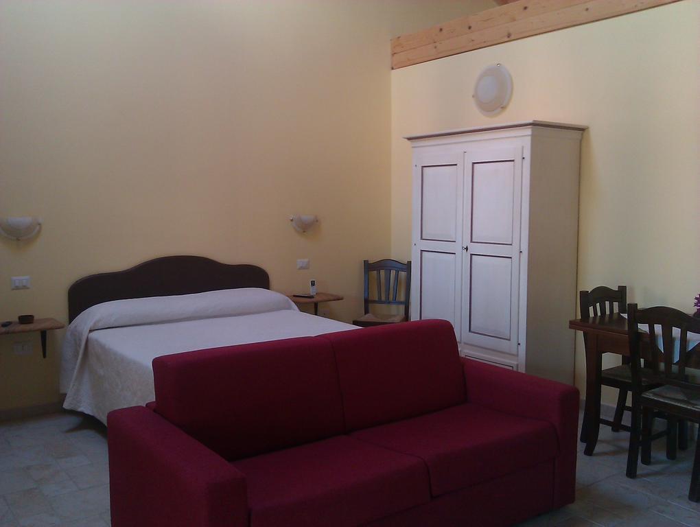 La Corte Dei Rei Aparthotel Castiadas Quarto foto